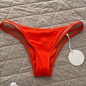 Tori Paver Manon Bottom in Hot Orange M
